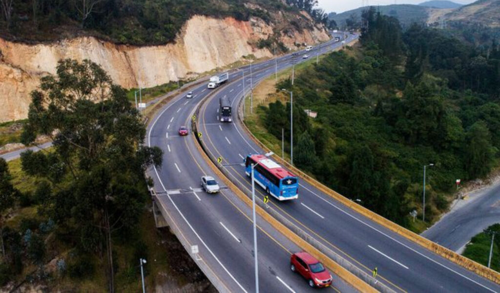 Conductores llegarán rápido a Girardot entregarán buena parte de vía pronto