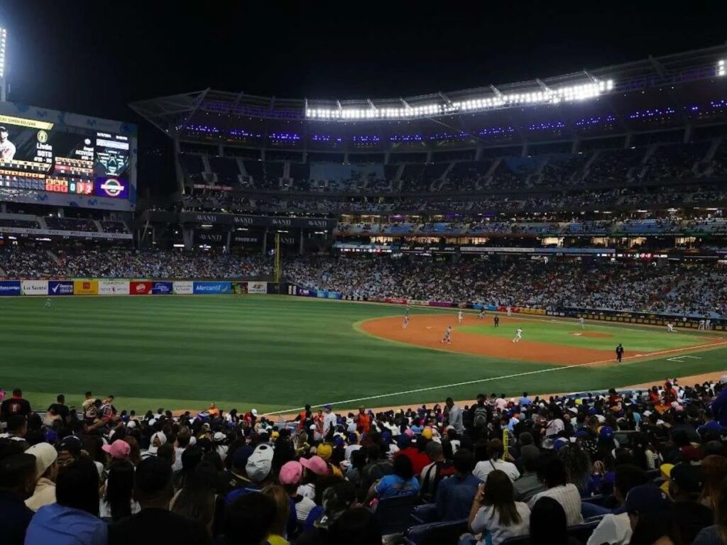 Los Caracas-Magallanes meten 25 mil personas