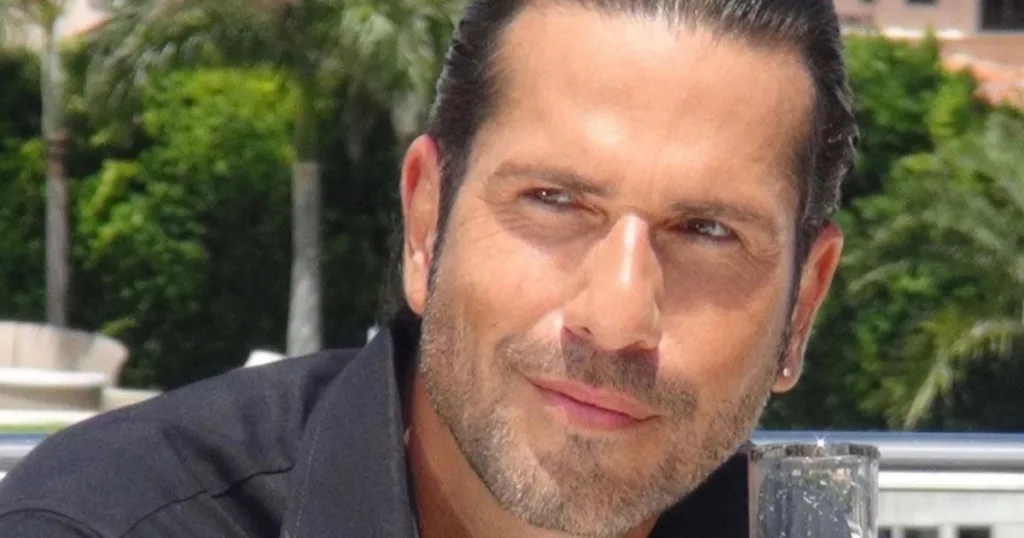 Gregorio Pernía causa revuelo con foto en Instagram