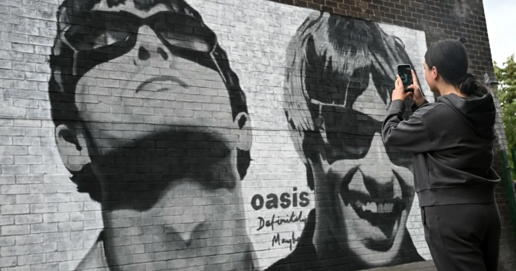 Oasis anuncia su regreso con una gira en 2025