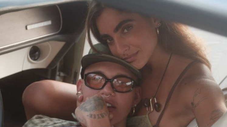 Beéle confirma romance con Isabella Ladera y desatan escándalo en redes sociales