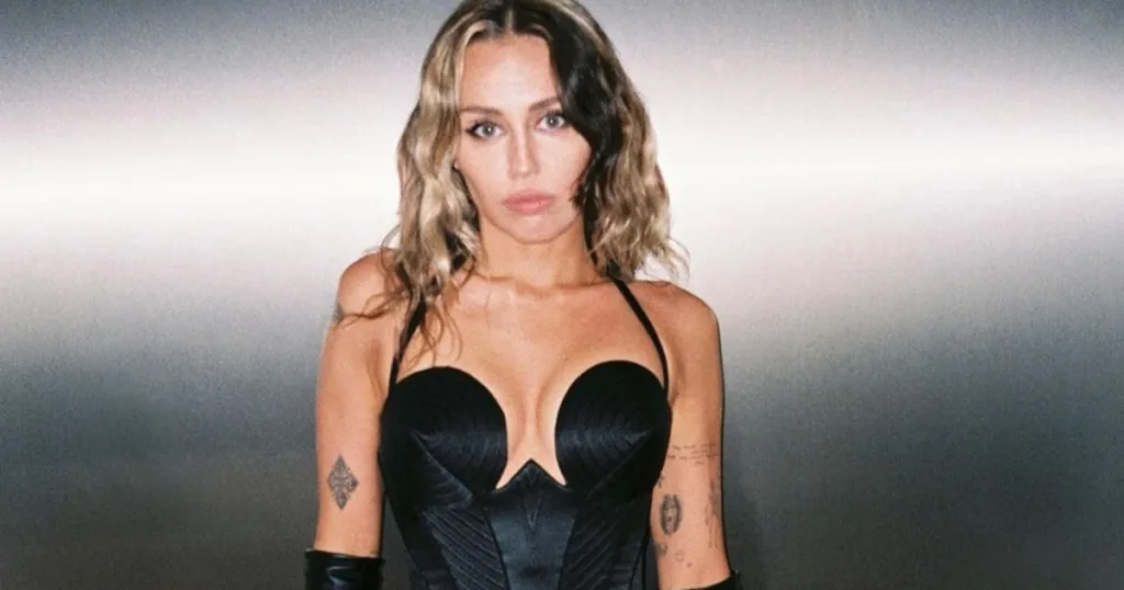 Demandan a Miley Cyrus por supuesto plagio a Bruno Mars