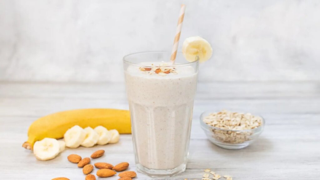 El batido natural que se prepara en dos minutos y ayuda a aumentar la masa muscular