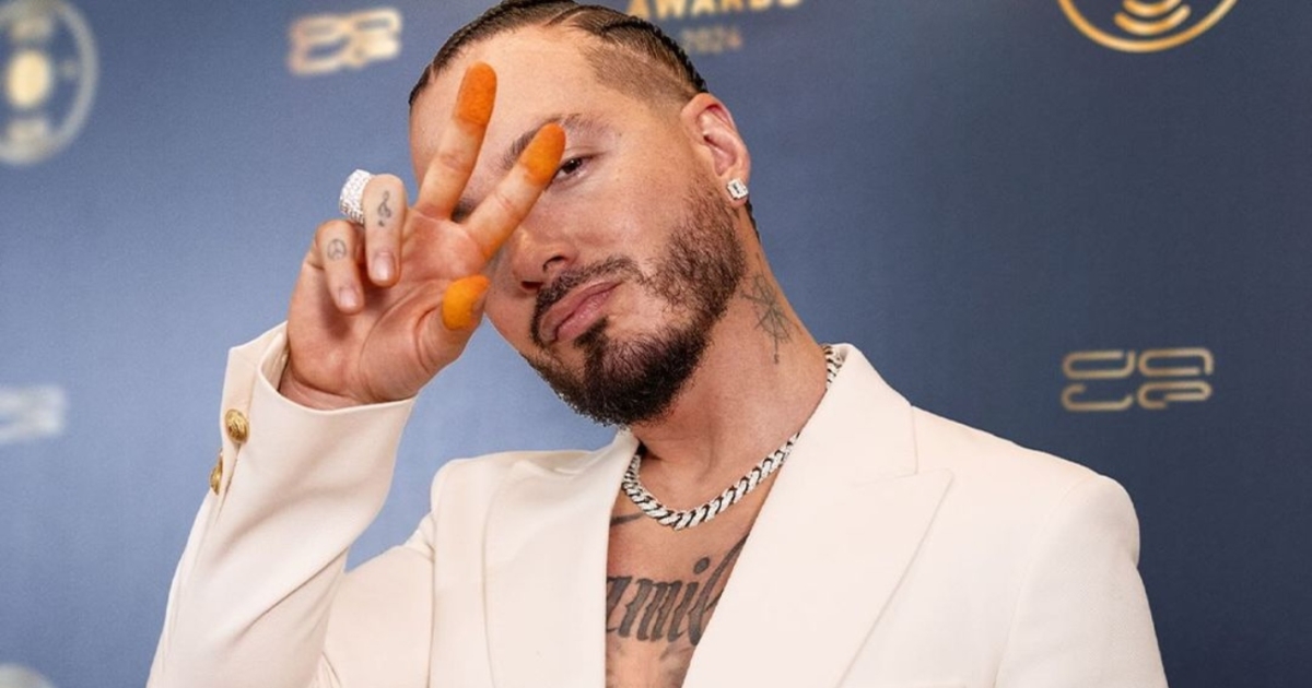 J Balvin revela su opinión sobre la política
