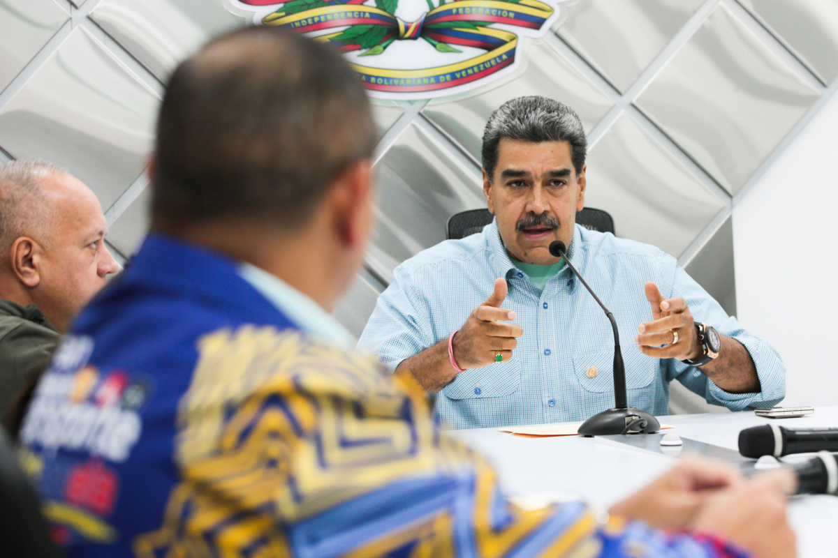 Maduro tras la orden de arresto contra Edmundo González | Noticias ...