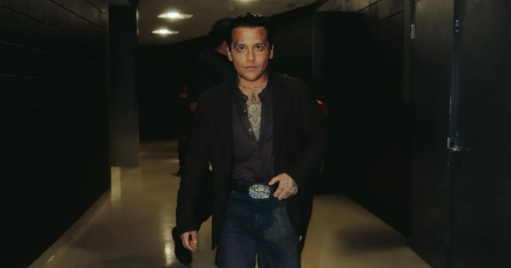 Christian Nodal revela causas de su hospitalización
