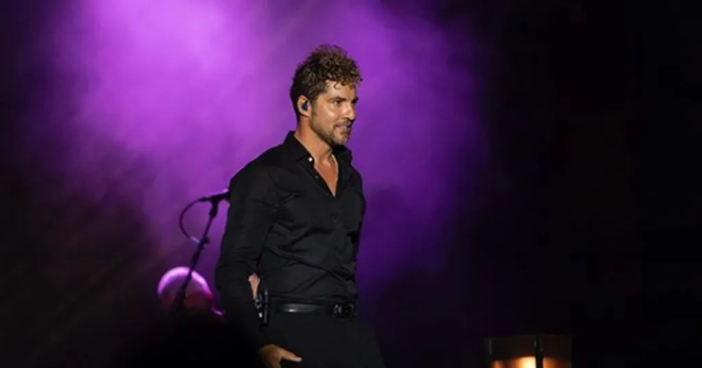 David Bisbal lanza 'Todo es posible en Navidad'