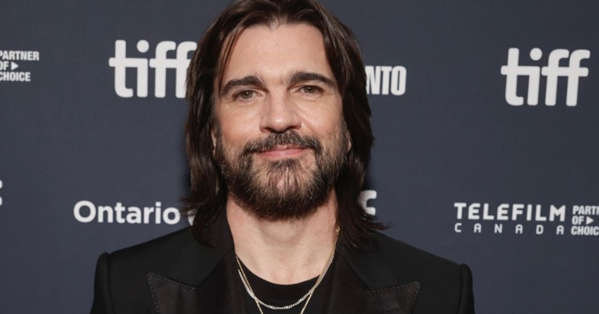 Juanes cantó 'Tren al sur' en su concierto en Chile