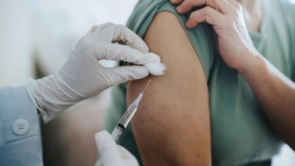 La OMS añade una vacuna contra el virus del papiloma humano de dosis única