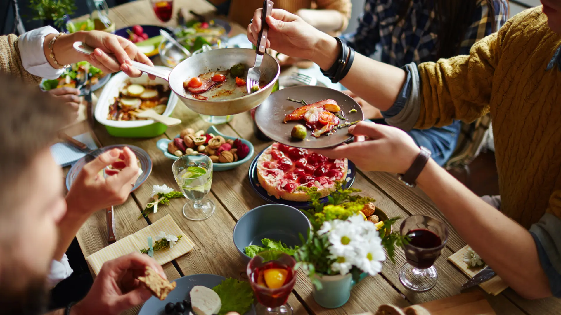 "Ni tenemos que hacer cinco comidas al día, ni comer cada dos horas"