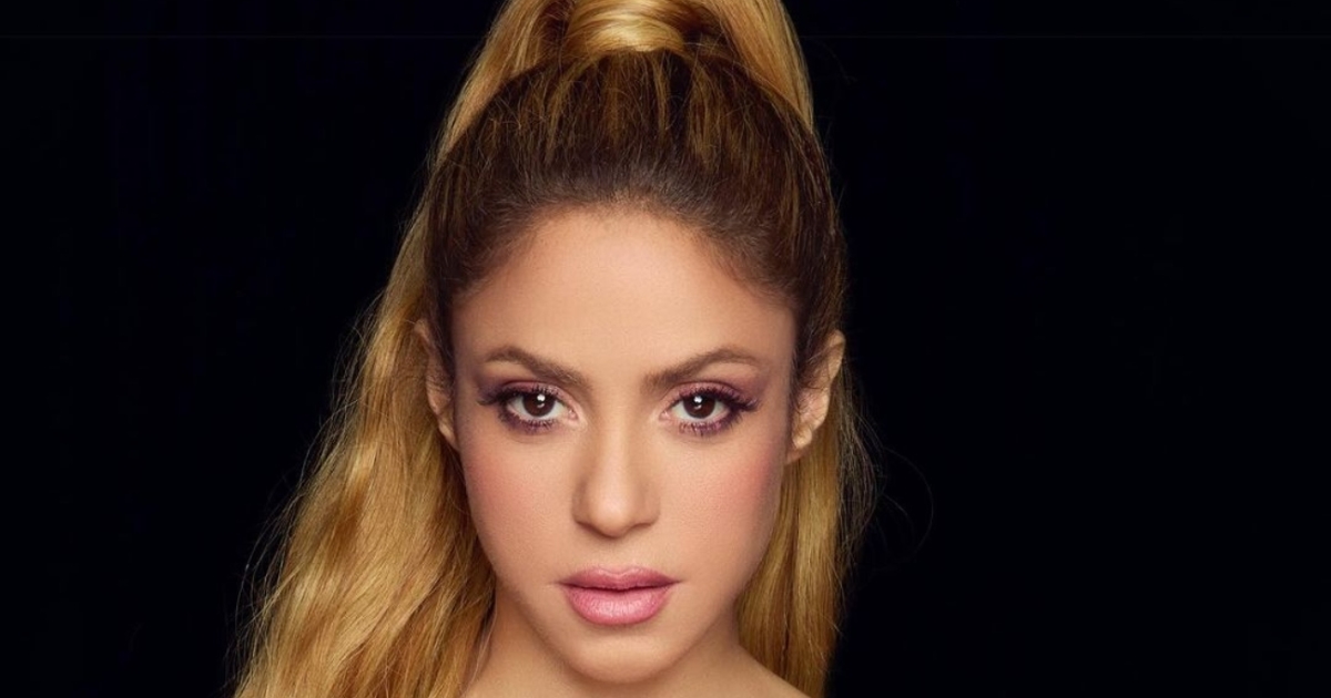 Shakira le dio regalo al hermano de Antonio de la Rúa