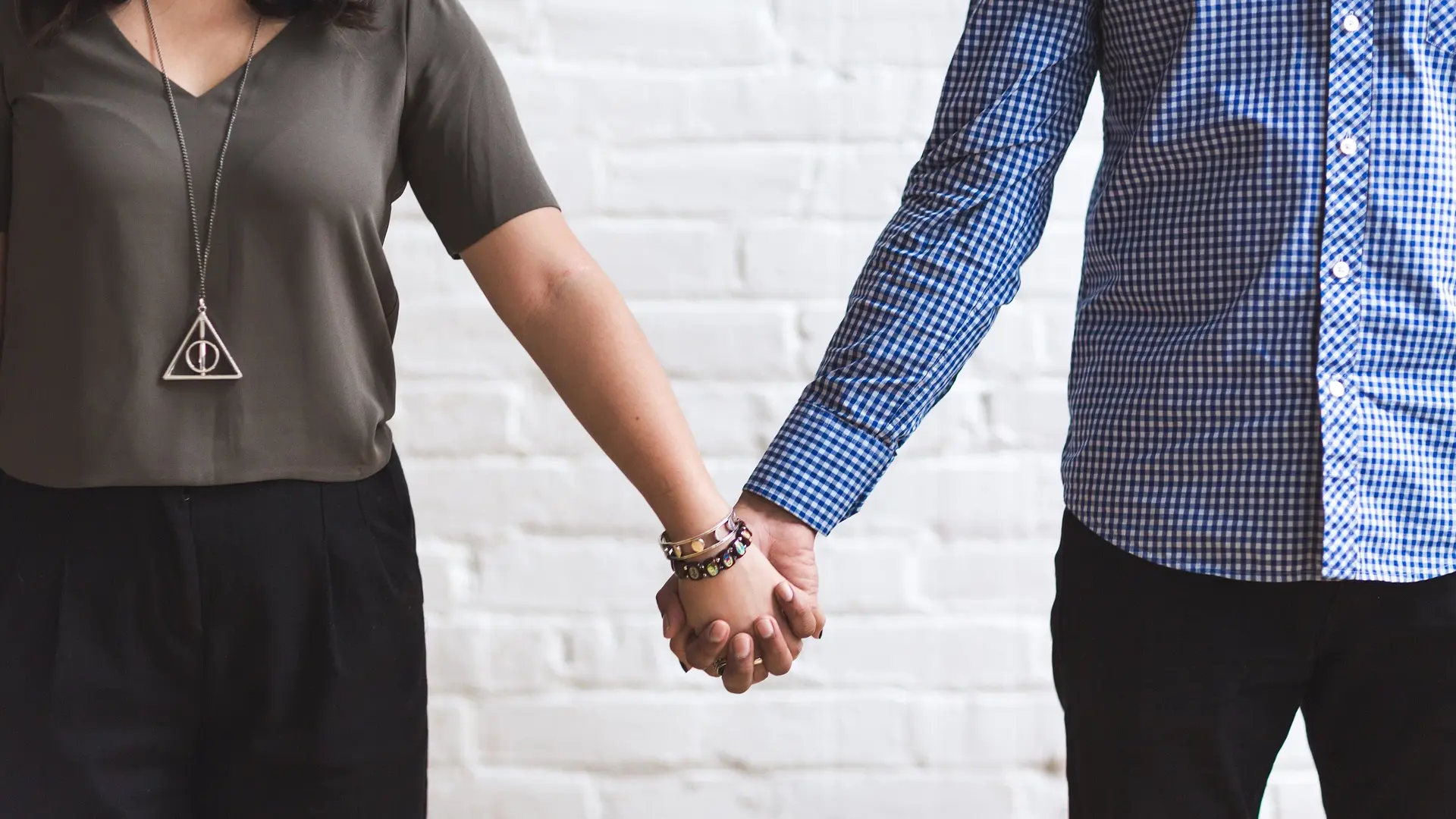 Una psicóloga revela cuál es el error común que cometen las parejas y aumenta la tensión