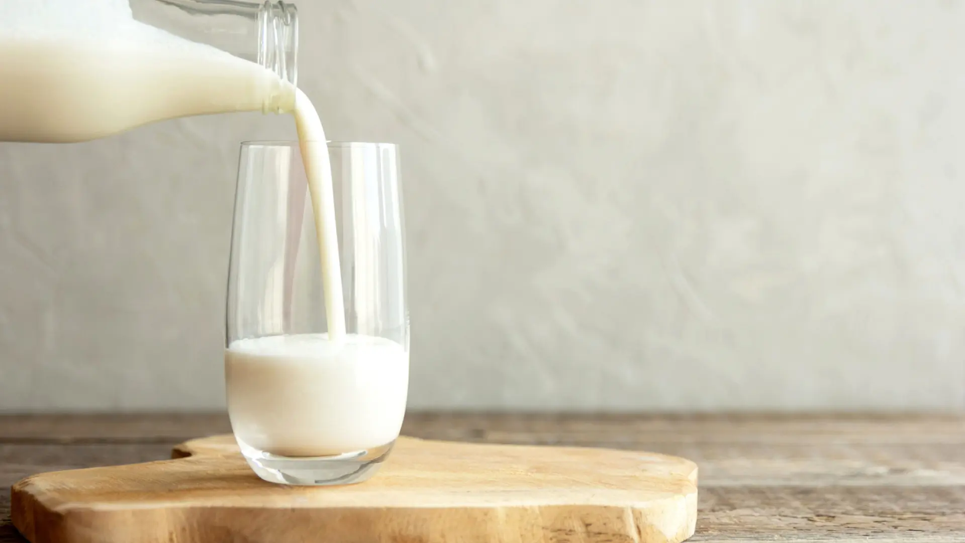 ¿Es mala la leche para nuestra salud? Claves de la última polémica de Luis Enrique
