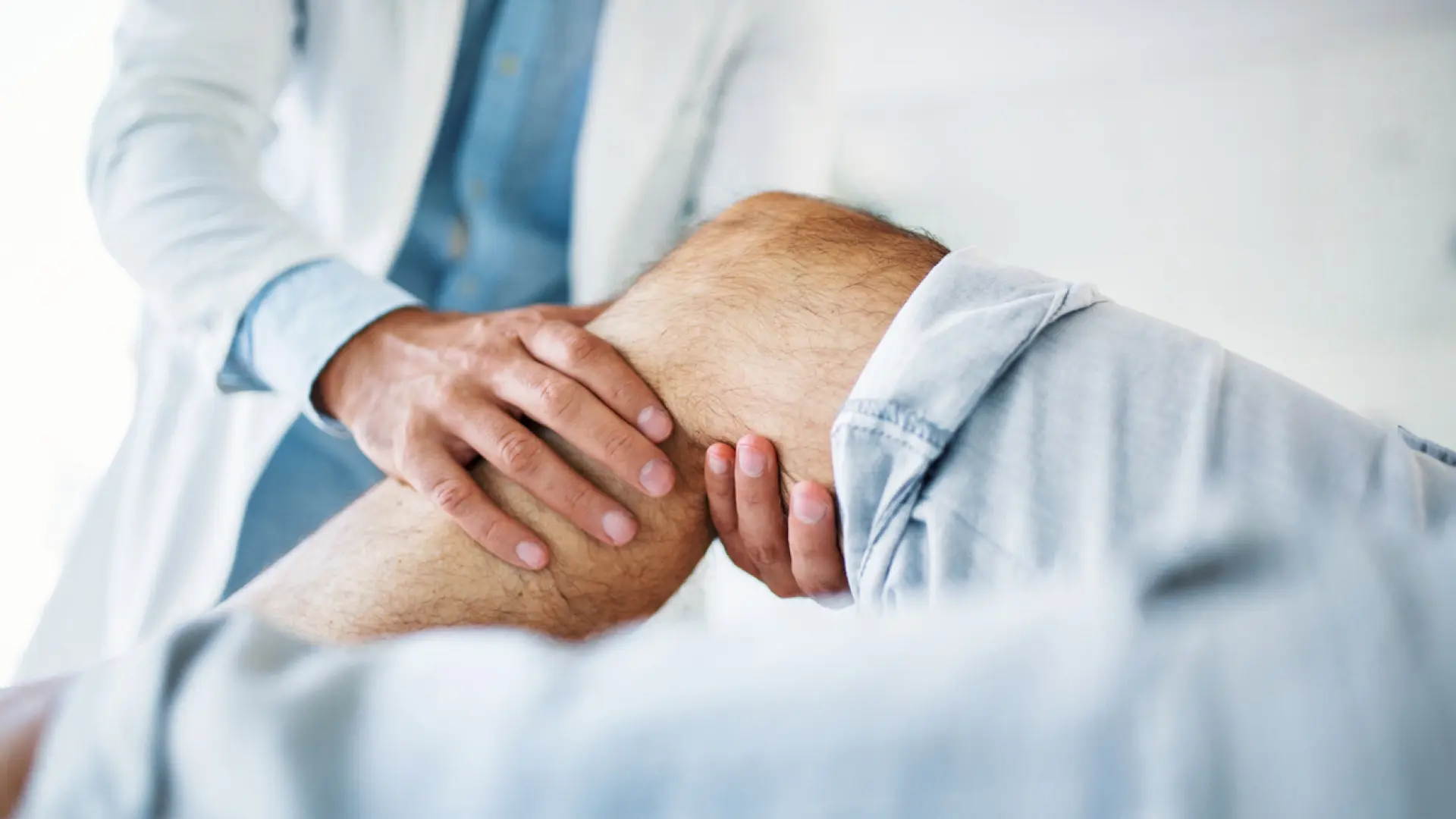 Así se manifiestan los cuatro síntomas en la pierna que anticipan el cáncer de páncreas según los expertos