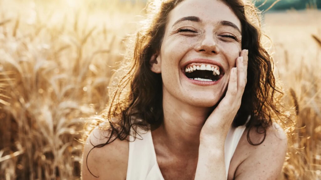 ¿Es la serotonina la 'molécula de la felicidad'? Qué dice la ciencia sobre su papel en nuestro estado de ánimo