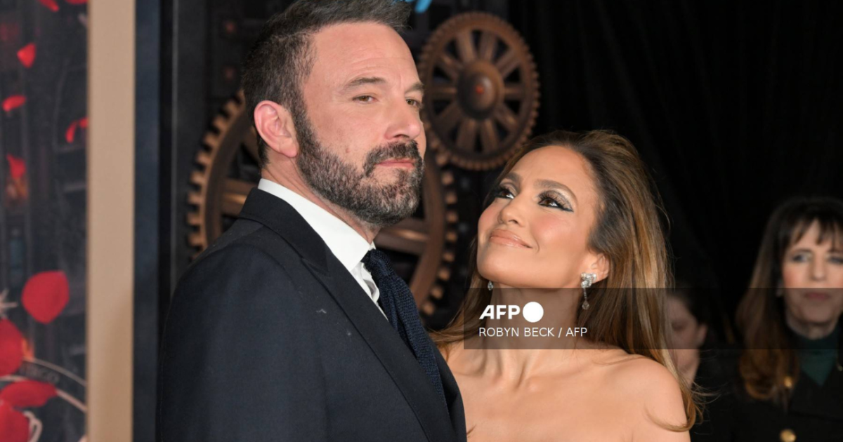 JENNIFER LÓPEZ le envió mensaje a BEN AFFLECK con Shakira