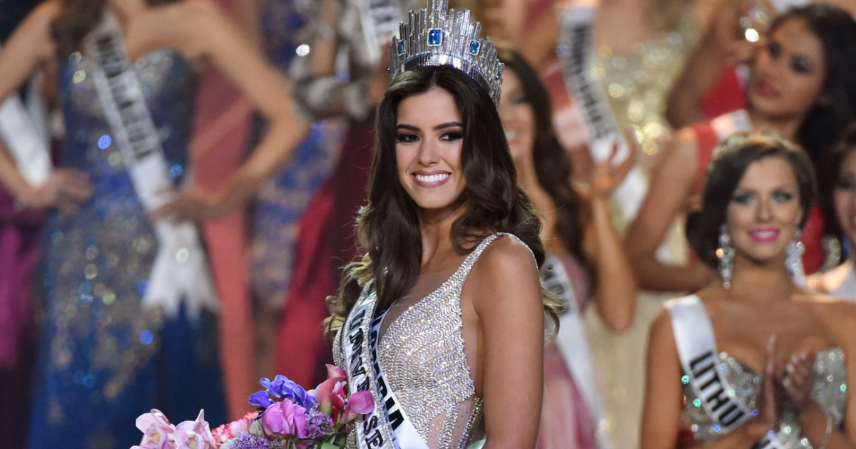 PAULINA VEGA anuncia NACIMIENTO de su HIJA y su matrimonio