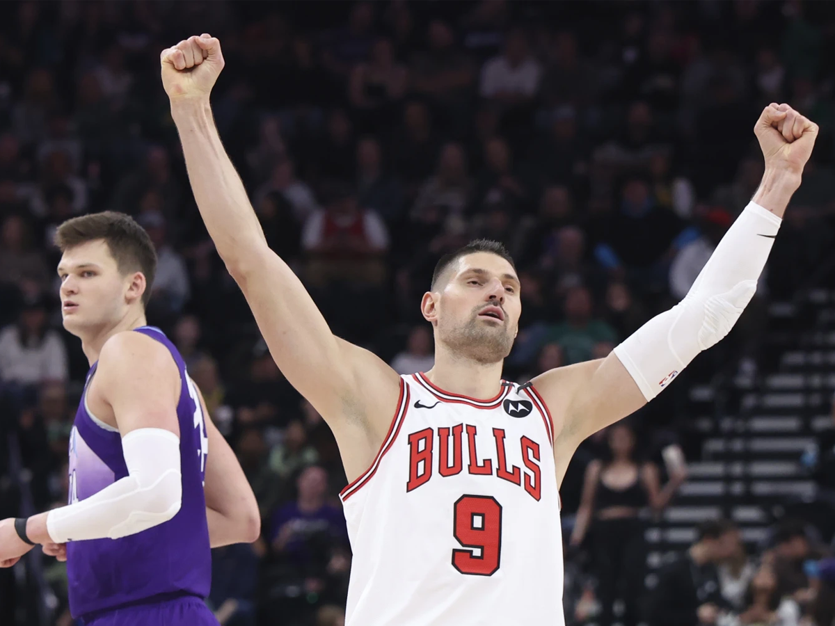 Bulls ganan y alargan agonía del Jazz
