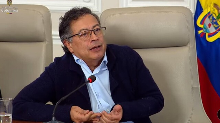 Si sale mal la consulta, todo el Gobierno va a salir mal: advierten a Petro