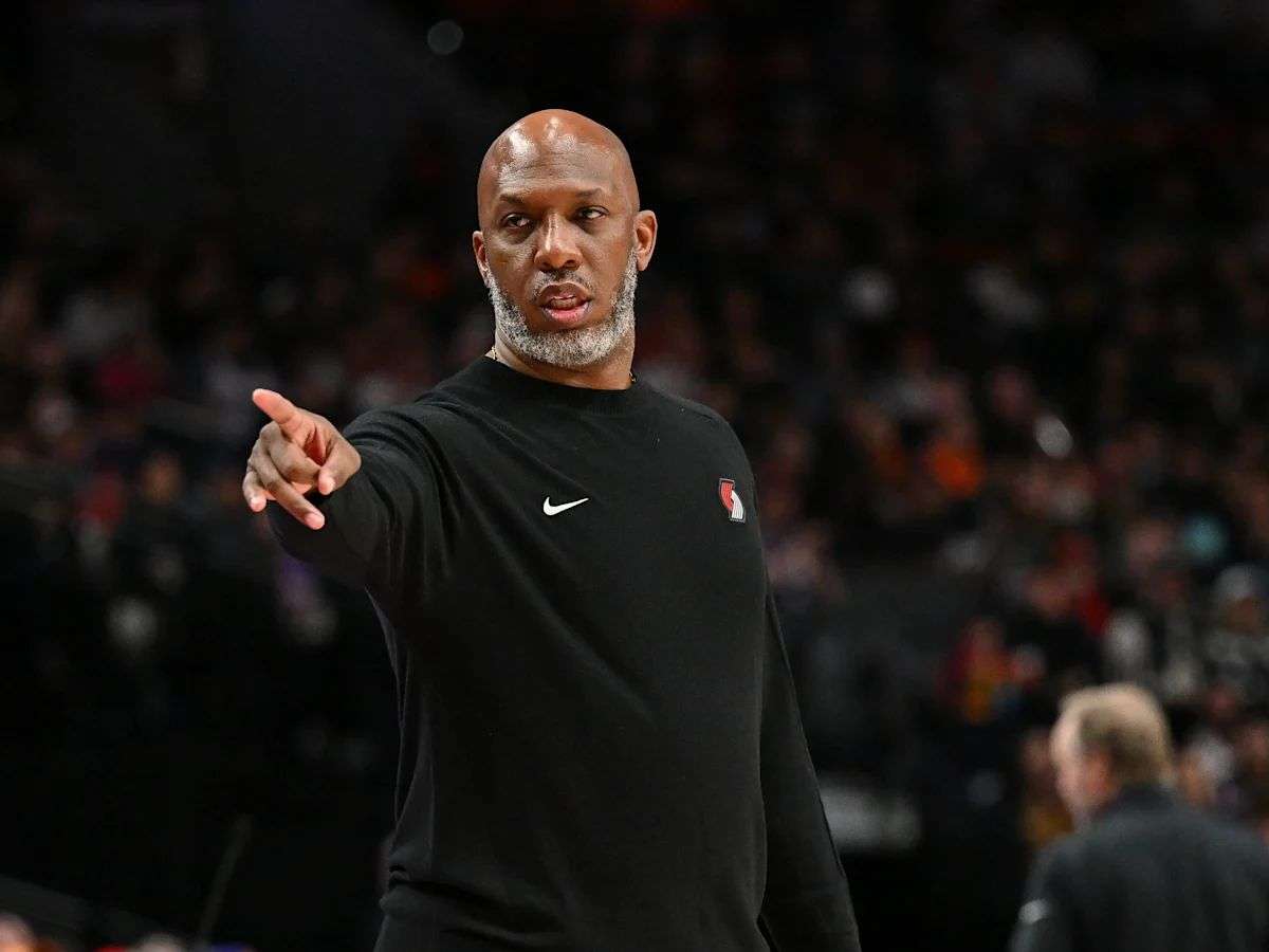 Blazers renuevan a su técnico Chauncey Billups