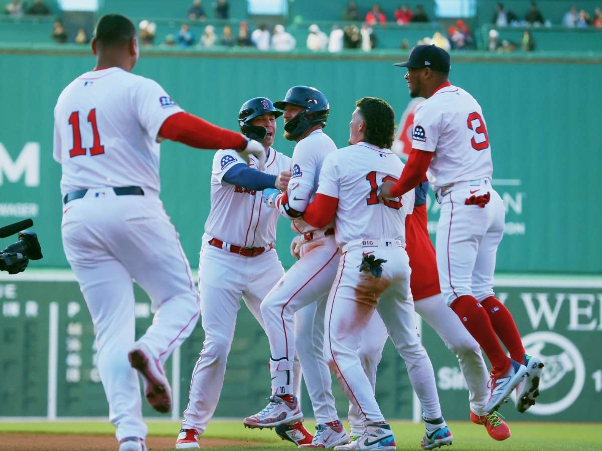 Boston dejó en el campo a Toronto