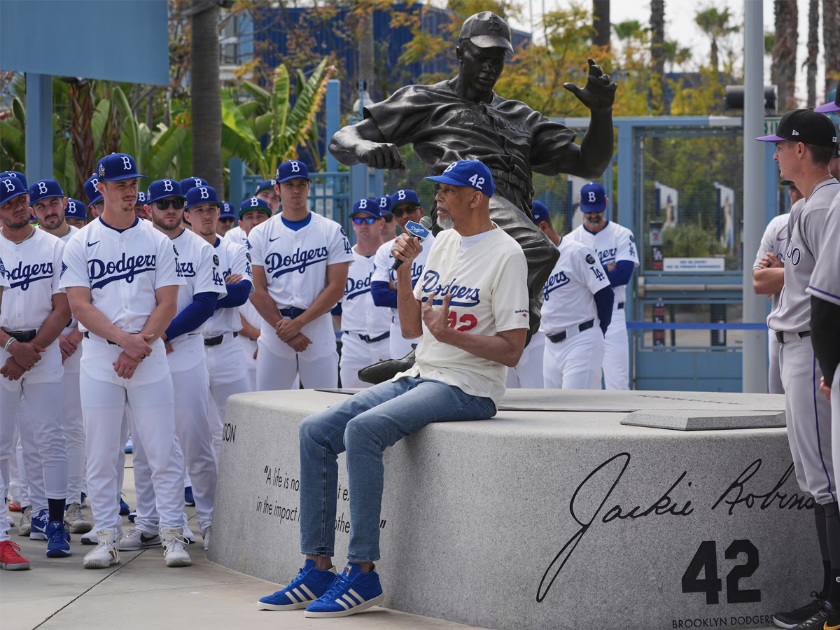 MLB enalteció una vez más el legado de Jackie Robinson