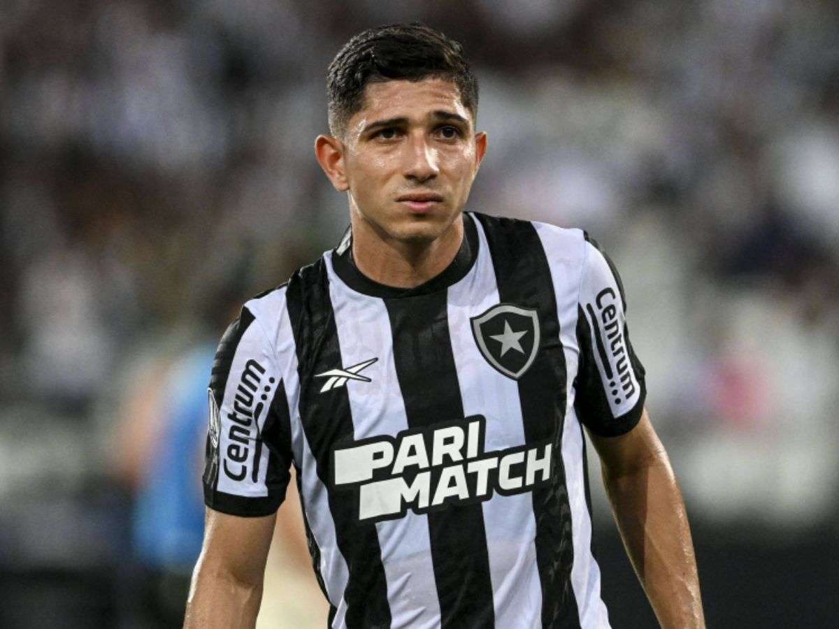 Jefferson Savarino preocupa por posible lesión