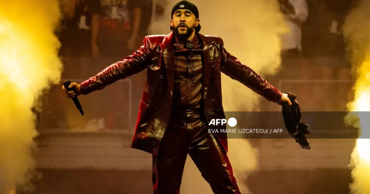 BAD BUNNY será el artista principal del show de medio tiempo del SUPER BOWL
