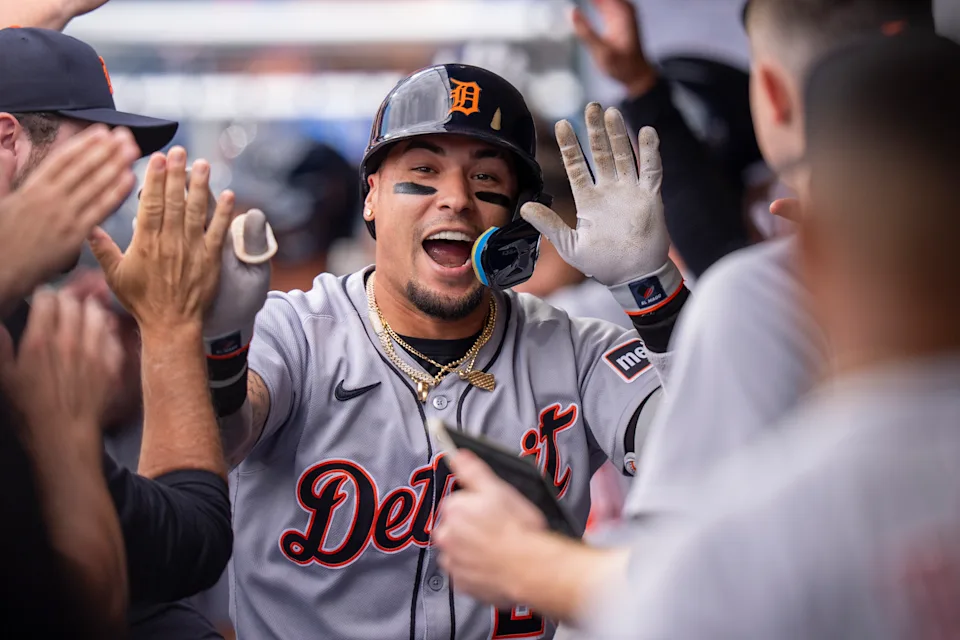 Azulejos, Dodgers, Tigres y Cerveceros dominan el inicio de las Series Divisionales
