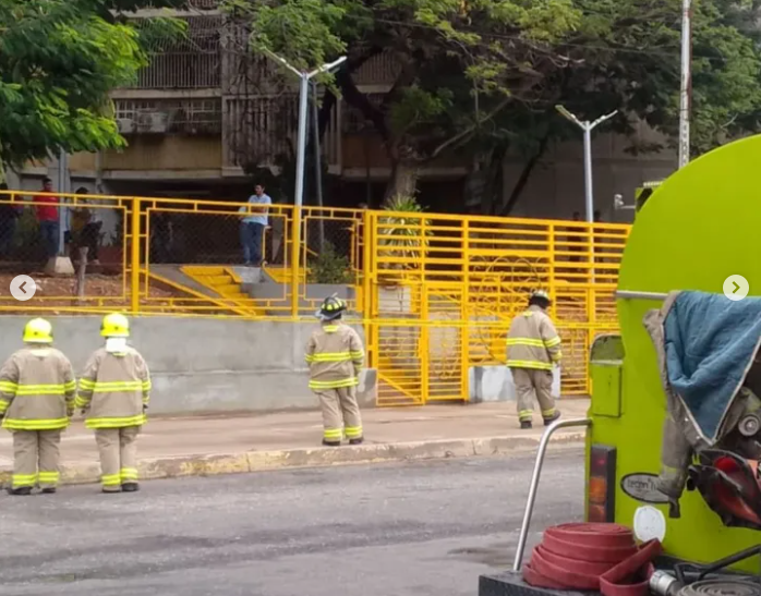Explosión de tanquillas eléctricas causa alarma frente a Ciudad Chinita
