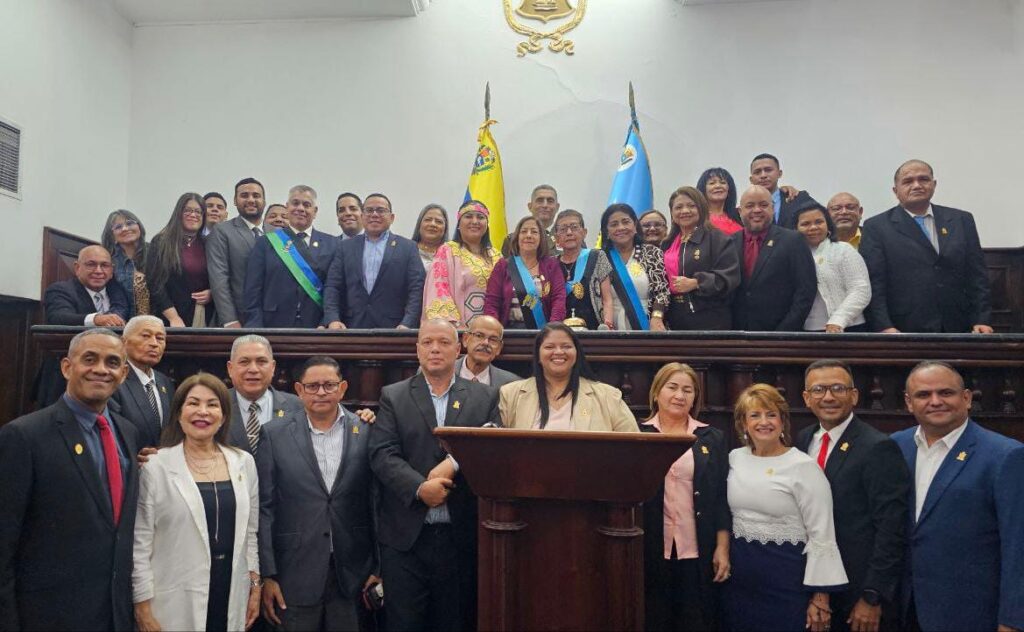 Poder Legislativo festejó el natalicio del Prócer Rafael Urdaneta con actos conmemorativos