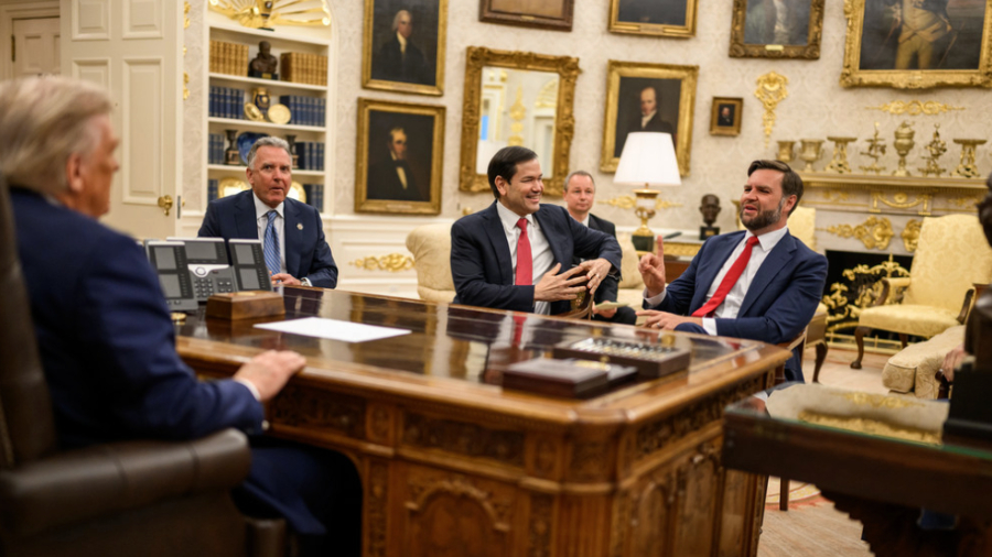 Trump anuncia delegación para próximas negociaciones con Putin
