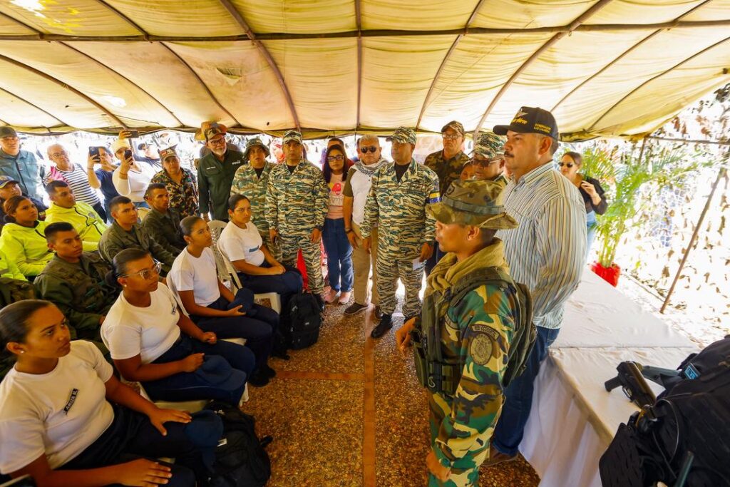 Zulianos y Fanb ejecutaron ejercicios de mando y conducción de sistema defensivo