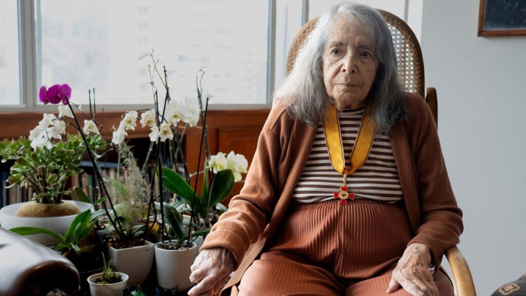 Cinco obras para entender el legado de la artista fallecida Beatriz González