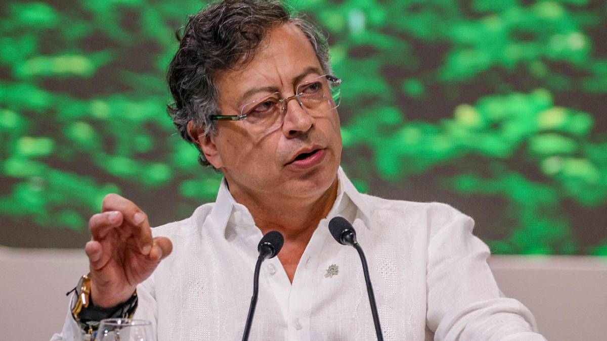 Petro revela supervivientes de ataque de EE. UU. en el Pacífico