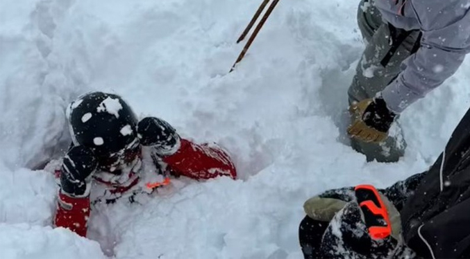 Un muerto y dos heridos por avalancha mientras practicaban esquí