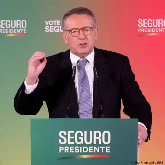 El socialista António José Seguro vence a la ultraderecha en Portugal