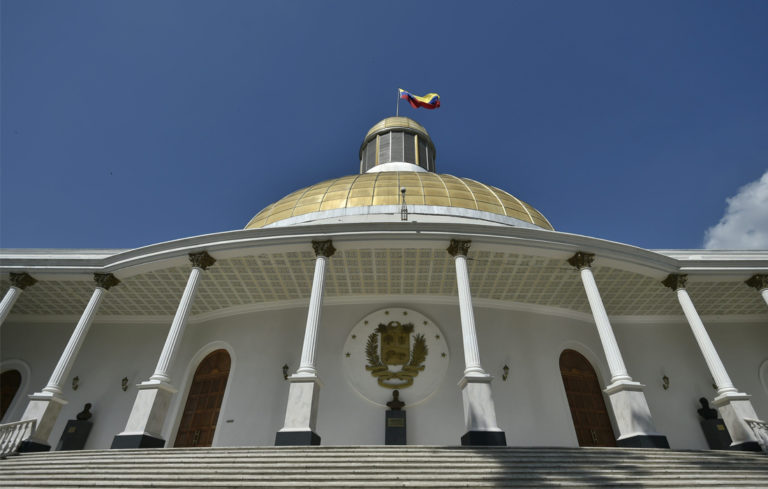 Asamblea Nacional debatirá reforma de ley laboral ante crisis del salario mínimo