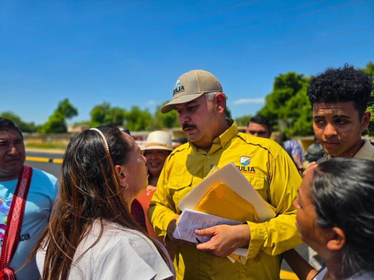 Gobernación del Zulia ejecuta plan de asfaltado en el municipio Mara