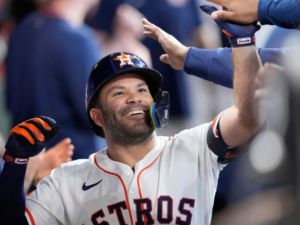 José Altuve alcanza las 900 carreras impulsadas en las Grandes Ligas