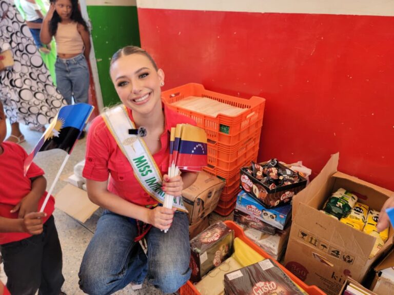 Reina zuliana Valeria Di Martino transforma su corona en esperanza para la Guajira