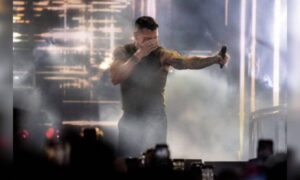 Ricky Martin sufre un ataque con gas en Montenegro