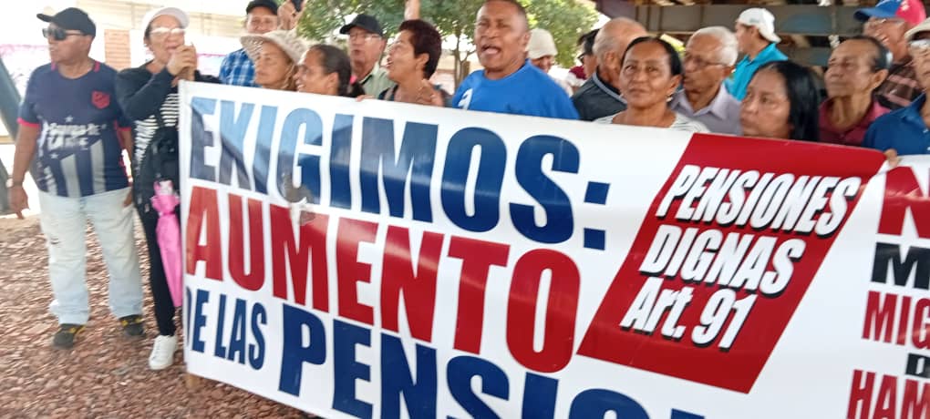 Adultos mayores marcharon en Maracaibo para exigir pensiones dignas