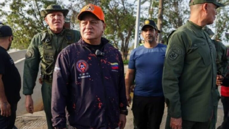 Gobierno restringe acceso a La Guaira por contingencia humanitaria