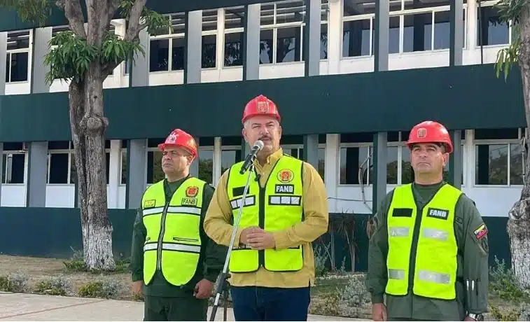 Zulia envía segundo contingente con 450 efectivos para labores de rescate y seguridad en Caracas y La Guaira