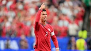 Cristiano Ronaldo promete conocer a niño rescatado en sismos venezolanos