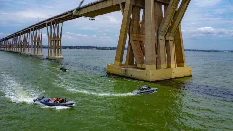 Expertos de la Comisión Especial de Infraestructura del Zulia evalúan condiciones estructurales del Puente sobre el Lago
