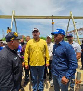 Gobernador Luis Caldera ejecuta el Plan Rector de Aguas Servidas en Lagunillas a través del Estado Mayor de la Contingencia